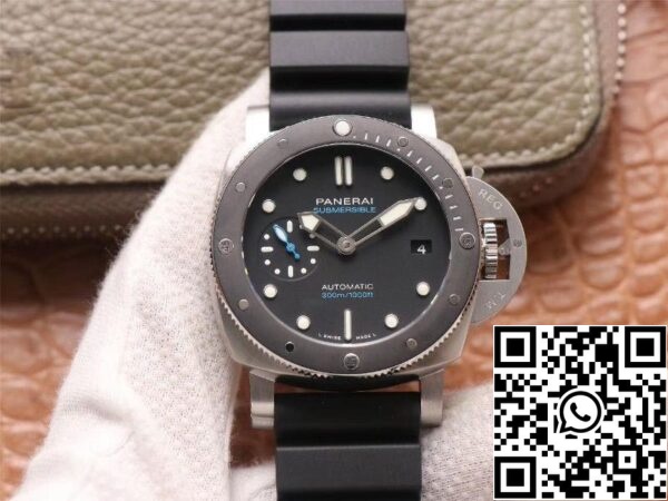 1 147 9c62690d 944d 4105 b624 cab913dc4f7d Panerai Submersible PAM00683 1:1 Best Edition VS Factory Esfera negra Swiss P9010