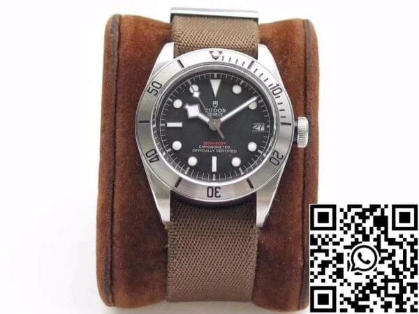 1 502 Tudor Heritage Black Bay 79730-0002 ZF Factory Relógios de homem 1:1 Best Edition Swiss ETA2824-2 Brown Nato Strap