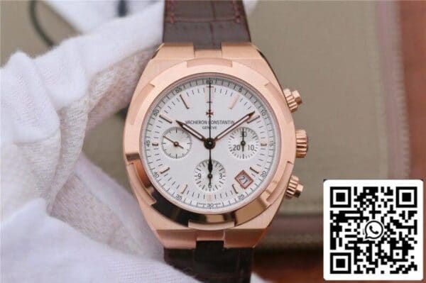 1 577 Vacheron Constantin Overseas 5500V/000R-B074 8F Factory 1:1 Best Edition Swiss ETA7750 Quadrante argento