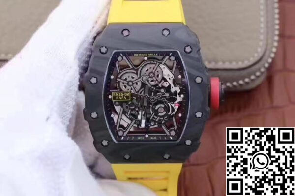 1 679 Richard Mille RM35-02 KV Factory 1:1 Best Edition svájci ETA8215 sárga gumipántos óraszíjjal