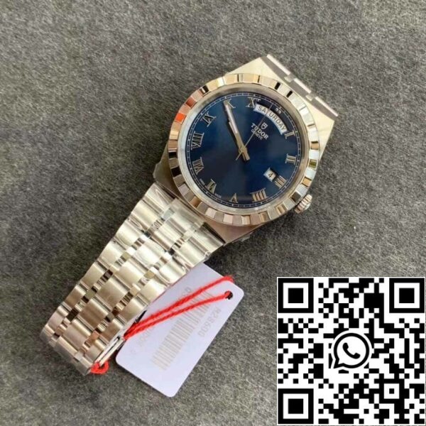 11 6 0bb3f259 19b6 4499 ba3a 747c774f1baf Replica Tudor Royal M28600-0005 dag datum V7 Factory Blue Dial