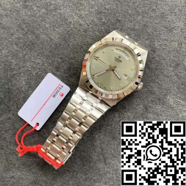 12 c6d96b0f eb01 4226 96f2 42a247328b12 Replika Tudor Royal M28600-0002 Day Date V7 gyári gyémánt számlap