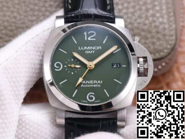 2 10 1938d510 a9da 48ce 8779 aa9fab93b45d Panerai Luminor PAM1056 1:1 Best Edition VS Factory Zöld számlap