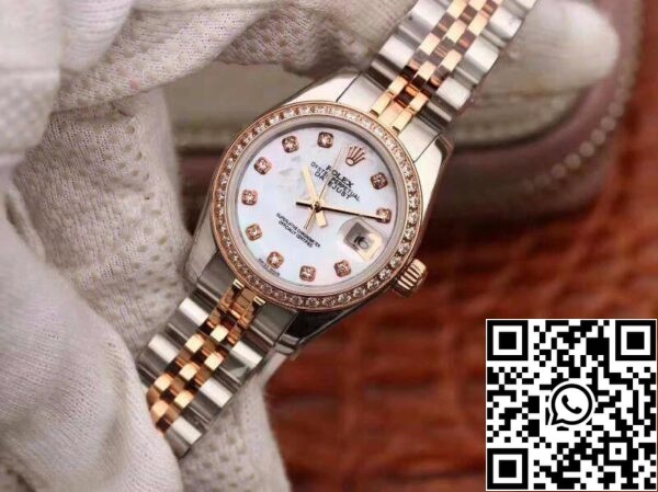 2 131 488adfe4 1c41 4a2c a195 a15f5a731c2e Rolex Lady Datejust 28MM 1:1 Best Edition Svájci Eredeti Importált NH05 Mozgás Fehér zománc számlapja