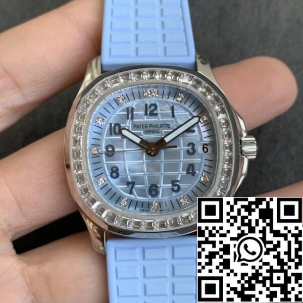 2 198 Patek Philippe Aquanaut 5072G-001 1:1 Best Edition PPF Factory 18k White Gold Light Blue Dial