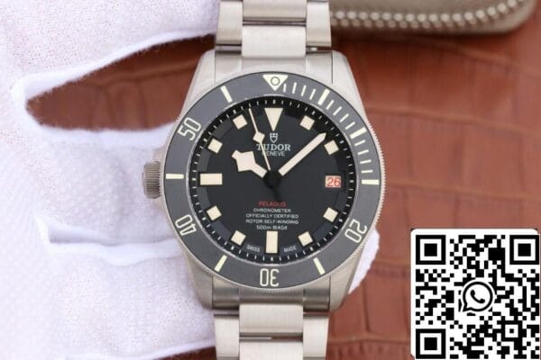 2 20 932cdd24 efd0 4777 99ea f183289bc959 Tudor Pelagos M25610TNL-0001 1:1 Best Edition ZF Factory Titanium Metal