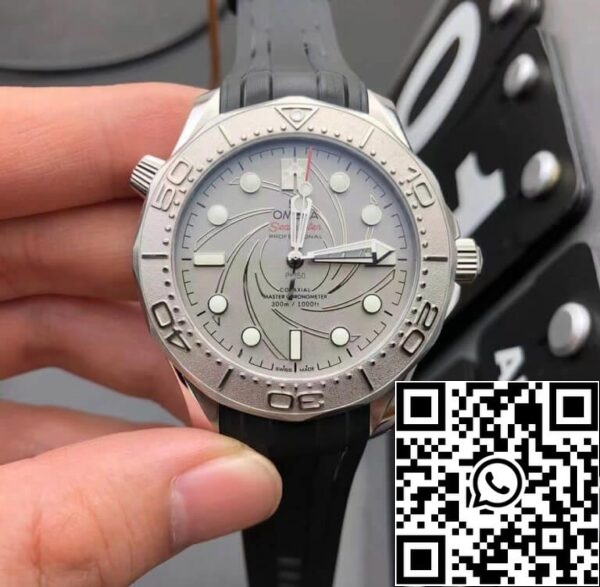 2 47 85787975 d030 4c2a a572 895a5b11d7c4 Omega Seamaster 300M 42MM 1:1 Best Edition VS Factory Titanium Bezel