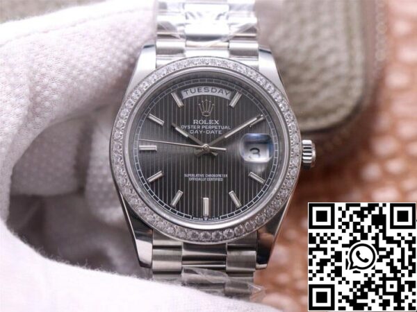 2 57 aeea5422 9b8f 4a1b 99c6 840c8330b534 Rolex Day Date M228349RBR-0008 1:1 Best Edition EW gyári szürke számlapja