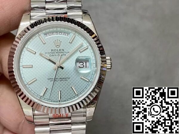 2 60 b3af44a5 e429 40be b8f8 9bb99df76da0 Rolex Day Date M228236 1:1 Best Edition GM Factory Blue Dial V2