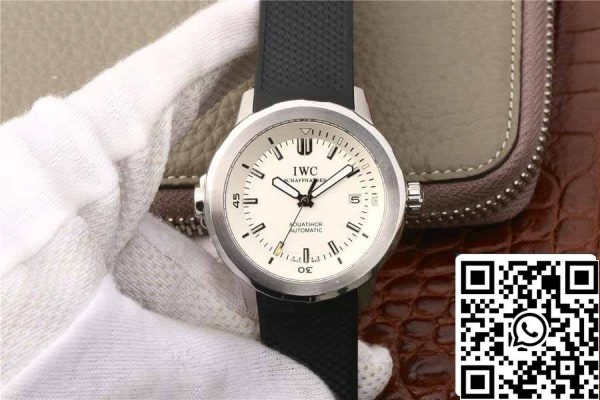 2 85 67ab6fe3 2bf4 4a98 a403 a3ccefde74be IWC Aquatimer IW329003 1:1 Best Edition V6 Factory Ezüst Fehér számlap