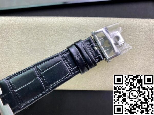 22 1 85033949 5c70 46e6 9bf4 4c7c20181afa Vacheron Constantin Overseas 4300V 1:1 Best Edition 8F Factory Lederarmband