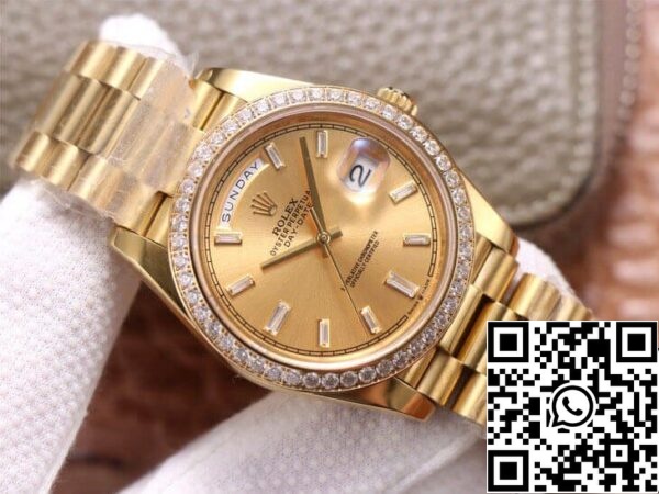 3 10 4534632a 6f08 4640 a105 5d3822c80273 Rolex Day Date M228348RBR-0002 1:1 Best Edition EW Fabriek Champagne Wijzerplaat