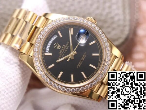 3 1 996fc5e4 3c0d 409b 93dc 068f03af47ae Rolex Day Date 40MM 1:1 Best Edition EW Fabrieks Geelgoud Zwarte Wijzerplaat