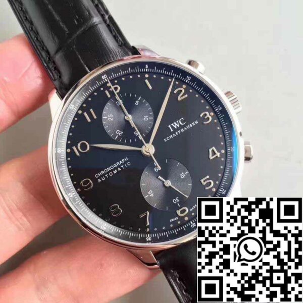 3 1 c3d999a1 8be5 497f ae20 462adaa6435b IWC Portugalin Chronograph IW371447 ZF Factory 1:1 Best Edition Sveitsin ETA79350 Musta Dial