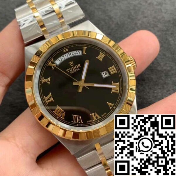 3 2 9a987359 cf79 43ce 87b9 9b39cf76d312 Replica Tudor Royal M28603-0003 roman numeral Dial V7 Factory