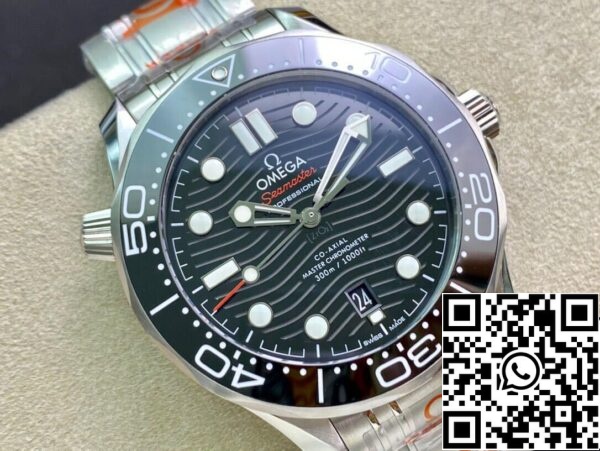 3 44 2140e704 f5d5 42ff 8399 14d3e7babf16 Omega Seamaster Diver 300M 210.30.42.20.01.001 1:1 Best Edition OR Factory Lunetta in ceramica