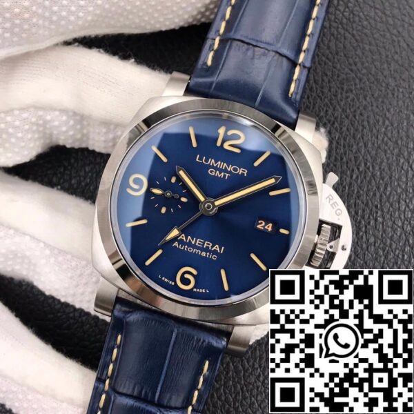 4 21 edc0db3b 982f 47f0 b521 577ebff58459 Panerai Luminor GMT PAM01033 1:1 Best Edition VS Fabriek Donkerblauwe Wijzerplaat