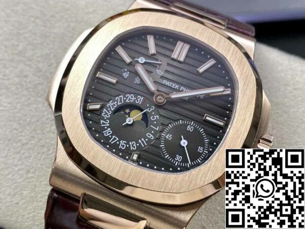 4 24 4bfe77e7 47e6 4d73 83b4 66aa8e24c2ac Patek Philippe Nautilus 5712 1:1 Best Edition ZF Factory Barna bőrszíj Szürke számlap Szürke számlap