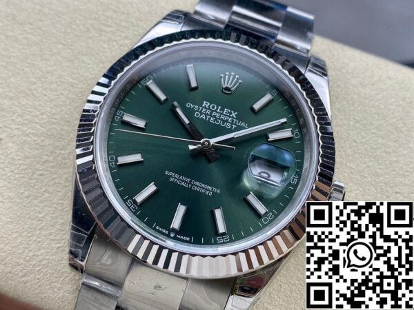 4 2 fd7900c6 411f 4b55 9259 fc7395991abe Rolex Datejust M126334-0028 41mm Oyster hihna VS Factory Green Dial