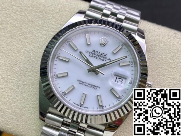 4 31 d6e5ec97 74b8 442c 9d4d f852c3abe15f Rolex Datejust M126334-0010 41mm jubileumi szíjjal Tiszta gyári fehér számlap