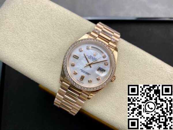 5 18 f8513d3a 20f7 4c50 ad42 ac71ed557821 Rolex Day Date 128238 1:1 Най-добро издание EW Фабрика V2 Безел с диаманти