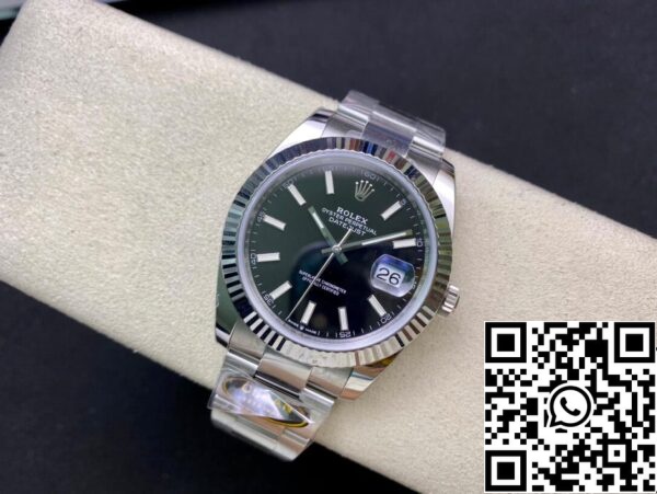 5 35 3f8f748c 7af3 408a b966 0f006de1f764 Rolex Datejust M126334-0017 41mm Oyster Strap tiszta gyári fehér számlapja