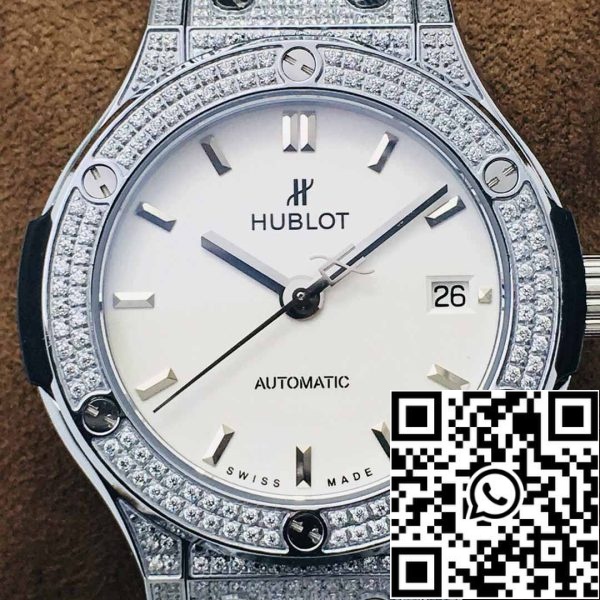 5 52 a62924f2 2797 4720 b4dc ccccd1539c92 Hublot Classic Fusion 565.NX.1171.LR.1704 38MM 1:1 Best Edition HB Gyári fekete számlap