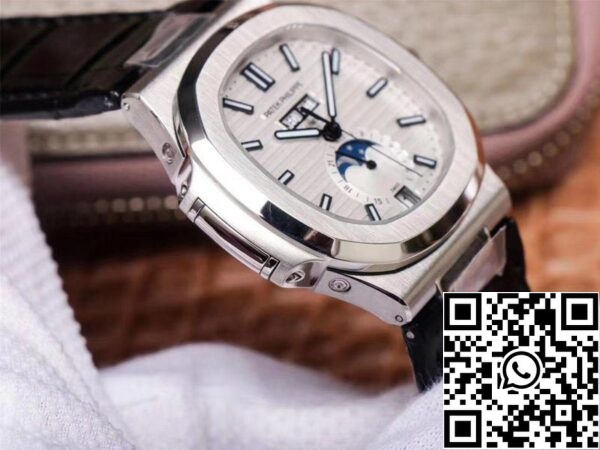 6 120 Patek Philippe Nautilus 5726/1A-010 1:1 Best Edition PF Factory Black Strap Swiss ETA324