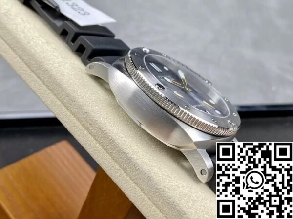 6 16 ee6c31f9 d77c 413e b1ef f246cf32db14 Panerai Submersible PAM1323 1: 1 Best Edition VS Factory Gray Dial