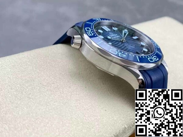 6 18 0ff5e564 2935 4a9f a0ea 4e95e13db407 Omega Seamaster Diver 300M 210.32.42.20.03.002 Summer Blue 1:1 Best Edition VS Factory Rubber Strap