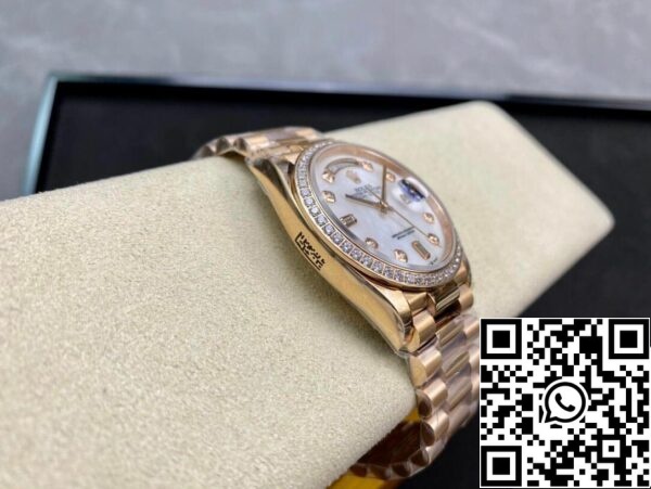 6 18 de725785 04eb 475f 9a4d f50ceaed80c1 Rolex Day Date 128238 1:1 Best Edition EW Factory V2 Diamond-set Bezel