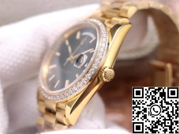 6 1 7fa74a2f 3e9b 4ace b777 9a640cfa7866 Rolex Day Date 40MM 1:1 Best Edition EW Fabrieks Geelgoud Zwarte Wijzerplaat