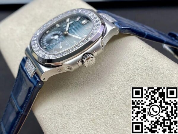 6 20 5d125ad7 d4b3 4d51 9704 a569f19b6c9e Patek Philippe Nautilus 5724G-001 1:1 Best Edition GR Factory Kék szíj