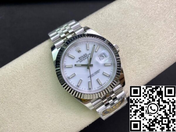 6 28 959a4ba5 aa3d 4d26 b87e 1f075caf6131 Rolex Datejust M126334-0010 41mm jubileumi szíj tiszta gyári fehér számlapja