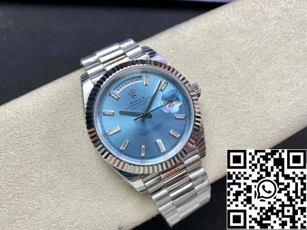 6 49 93e518d9 e4a7 4da0 beca e4334e1a0558 Rolex Day Date M228236-0006 1:1 Best Edition EW Factory Quadrante blu ghiaccio