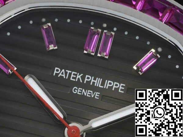 6 74 Patek Philippe Nautilus 5711 1:1 Best Edition GR Factory Cadran noir serti de diamants