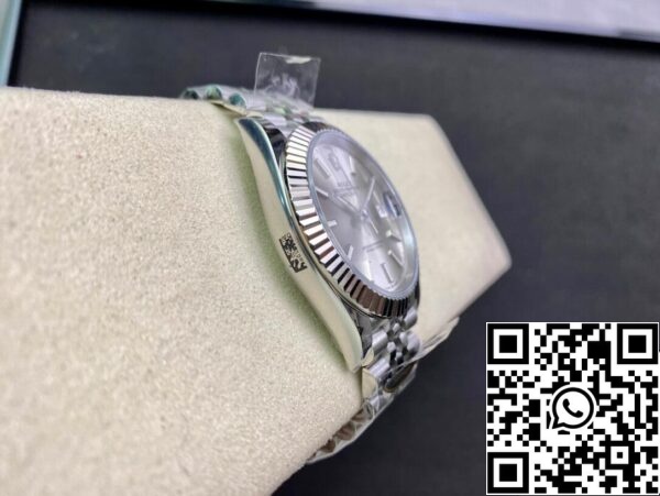 7 30 bd53a591 c21f 4517 bcc7 66885977f5c8 Rolex Datejust M126334-0004 41mm Jubilee hihna Clean Factory Valkoinen Dial