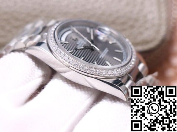 7 58 764e39f9 2c1d 4c4b a93f 92a29c8c38d5 Rolex Day Date M228349RBR-0008 1:1 Best Edition EW Gyári szürke számlapja