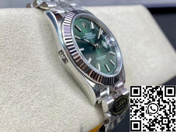 7 61 6c27cf53 5729 43ec 9bb8 fa3274df5c8b Rolex Datejust M126334-0027 41mm Cinturino Giubileo Pulito Quadrante Verde Menta di Fabbrica