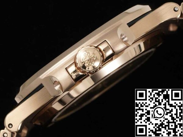 7 77 66ebc3a1 69a7 4a0a b4ee 87d4e1507be6 Patek Philippe Nautilus 5711 1:1 Best Edition GR Gyári rózsaarany gyémánt lünettával