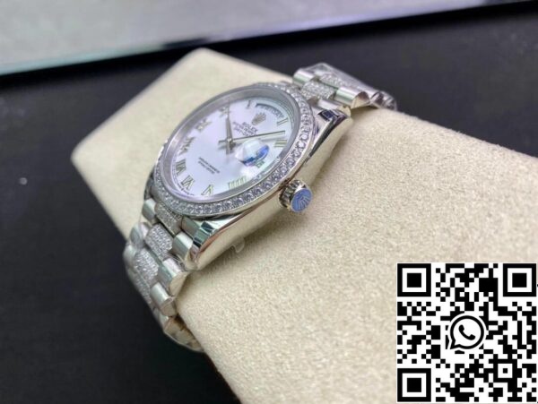 8 31 0e1cb886 4712 49a0 a0ed 470dce63eb73 Rolex Day Date M128349RBR-0026 1:1 Best Edition EW Factory Λευκό καντράν