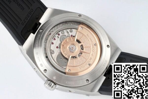 8 79 51fe684a dac8 4216 a3a4 c6c1e9cd1b75 Vacheron Constantin Overseas 4300V 1:1 Best Edition 8F Factory V2 Ezüstös fehér számlap