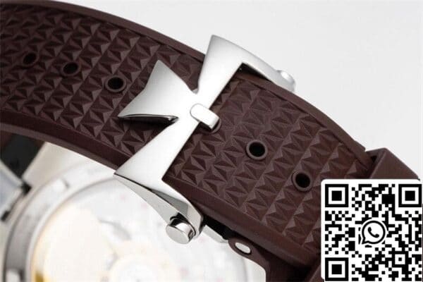 9 12 551aeea6 f3de 412f a43d 748ce143e1e3 Vacheron Constantin Overseas 4500V 1:1 Best Edition PPF Factory Brown Rubber Strap