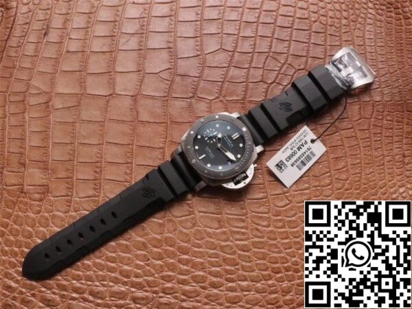 9 138 23c122db b43c 4b8c b721 a335c764bb5d Panerai Submersible PAM00683 1:1 Best Edition VS Factory Quadrante nero Svizzero P9010