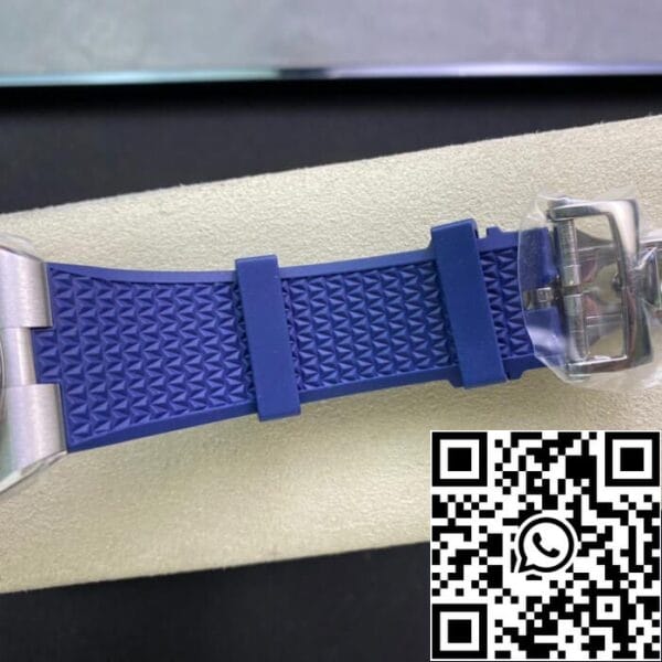 9 3 349a03a2 5a38 4c7a aa39 681fca3f6f2f Vacheron Constantin Overseas 4300V/120G-B945 1:1 Best Edition 8F Factory Rubber Strap