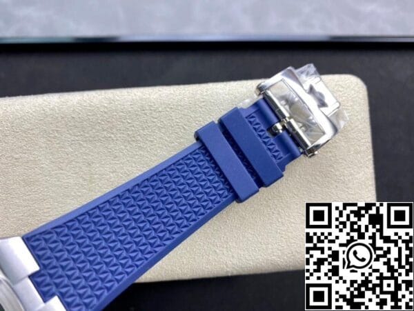 9 8 83fd404e 6d1b 437e be4e 8895a241a16c Vacheron Constantin Overseas 4500V 1:1 Best Edition 8F Factory Rubber Strap