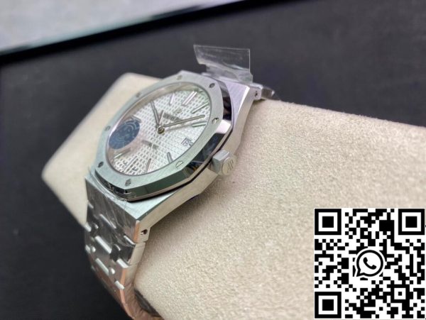 Audemars Piguet Royal Oak 15400ST OO 1220ST 02 1 1 Best Edition APS Factory Valkoinen kellotaulu EU Watch Store 7535 Audemars Piguet Royal Oak 15400ST.OO.1220ST.02 1:1 Best Edition APS Factory Valkoinen kellotaulu