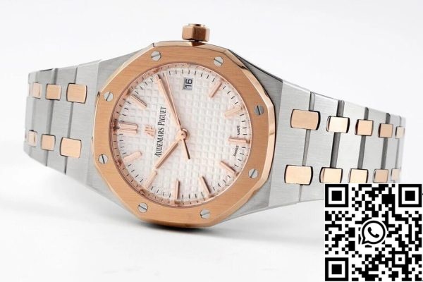 Audemars Piguet Royal Oak 77350SR OO 1261SR 01 1 Best Edition 8F Factory Silver Dial EU-Horlogewinkel 9465 Audemars Piguet Royal Oak 77350SR.OO.1261SR.01 1:1 Best Edition 8F Factory Silver Dial