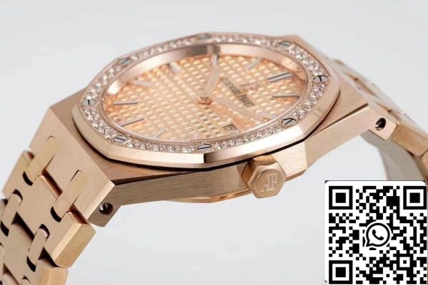 Audemars Piguet Royal Oak Quartz 33MM 67651OR ZZ 1261OR 03 1 1 Najboljša izdaja ZF Factory Gold Dial EU Watch Store 3877 Audemars Piguet Royal Oak Quartz 33MM 67651OR.ZZ.1261OR.03 1:1 Najboljša izdaja ZF Factory Gold Dial