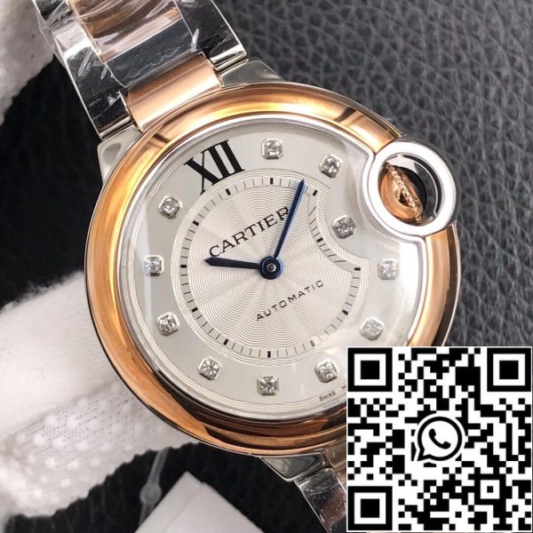 Ballon Bleu De Cartier 28MM 1 1 Best Edition V6 Factory V8 ezüst számlap arany szíj USA Replica Watch 6447 Ballon Bleu De Cartier 28MM 1:1 Best Edition V6 Factory V8 ezüst számlap arany szíjjal